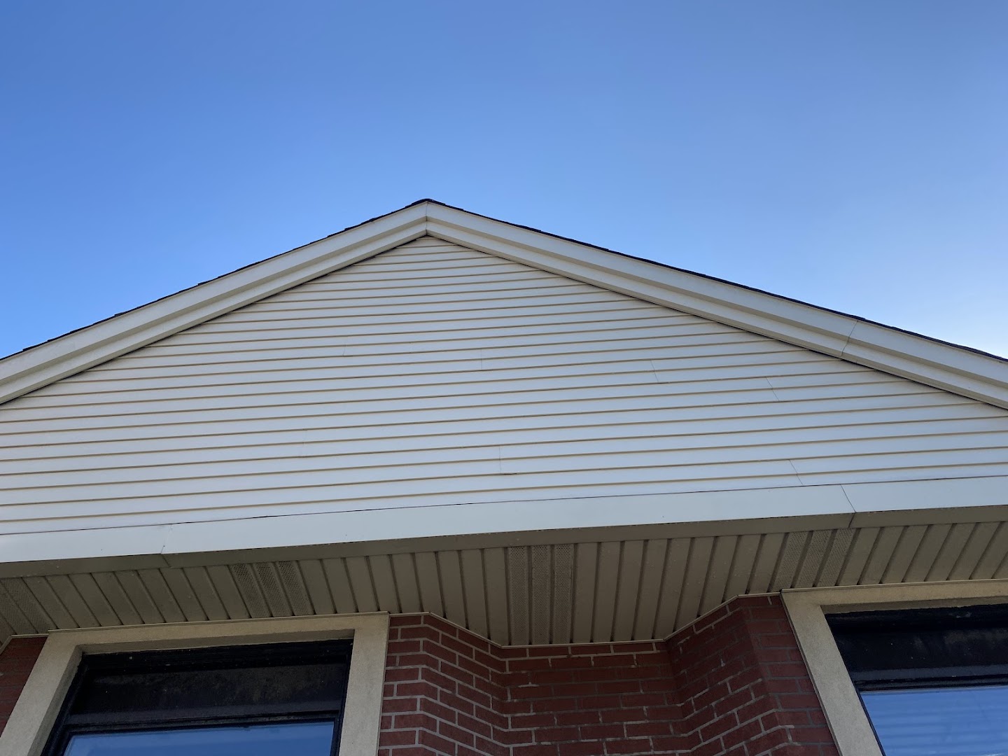 Roof and gutter cleaning on a Long Island home, NY